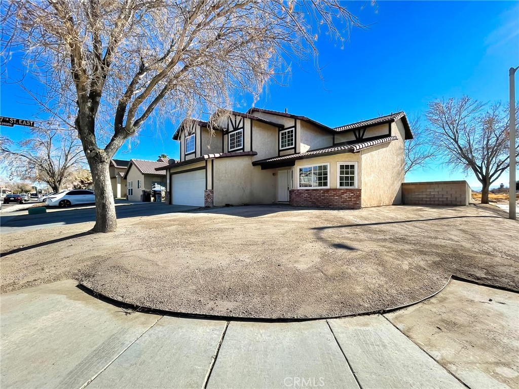 702 E Ave J 10, Lancaster, CA 93535 - MLS SR25002983 - Coldwell Banker