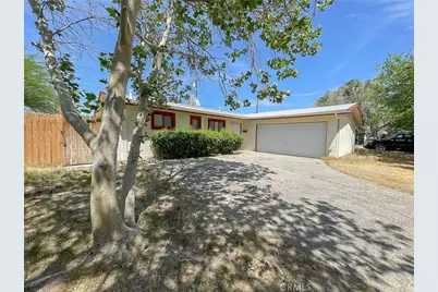 45567 Andale Avenue, Lancaster, CA 93535 - Photo 1