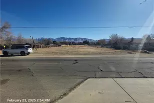 10516 E Ave, Littlerock, CA 93543 - Photo 1