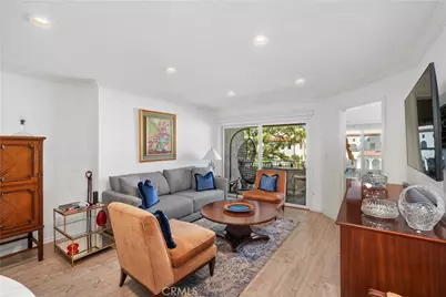 5009 Woodman Avenue #314, Sherman Oaks, CA 91423 - Photo 1