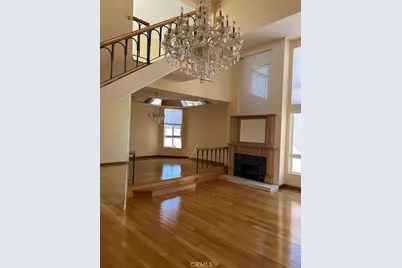 5333 Zelzah Avenue #302, Encino, CA 91316 - Photo 1