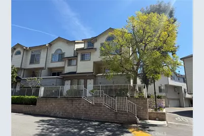 11150 Glenoaks Boulevard #60, Pacoima, CA 91331 - Photo 1