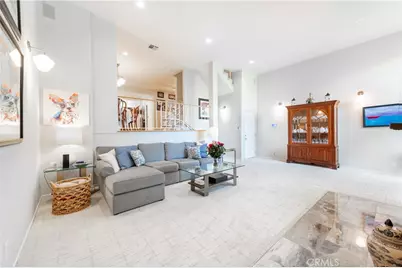 5229 Balboa Boulevard #19, Encino, CA 91316 - Photo 1