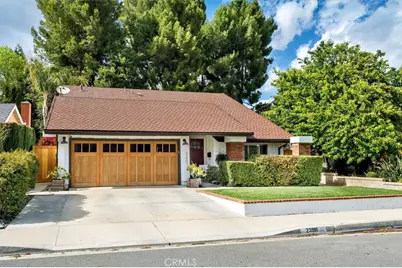 23901 Rotunda Road, Valencia, CA 91355 - Photo 1