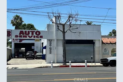 7437 Reseda Boulevard, Reseda, CA 91335 - Photo 1