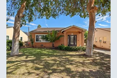 2210 N Buena Vista Street, Burbank, CA 91504 - Photo 1