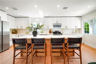 18324 Sylvan St, Tarzana, CA 91335 - Photo 1