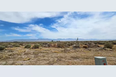 0 Vac/Ave Q Pav /Vic 165 Ste, Lake Los Angeles, CA 93591 - Photo 1