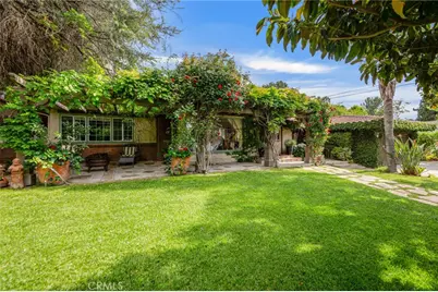 22658 Arriba Drive, Saugus, CA 91350 - Photo 1