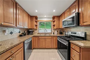19439 Oak Crossing Rd, Newhall, CA 91321 - Photo 1