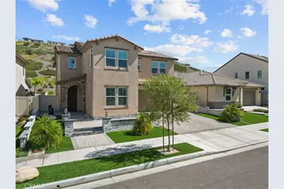 28600 Foothill Way, Saugus, CA 91350 - Photo 1