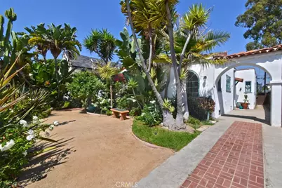 913 24th Street, Santa Monica, CA 90403 - Photo 1