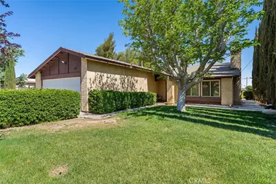 5819 E Avenue T8, Palmdale, CA 93552 - Photo 1