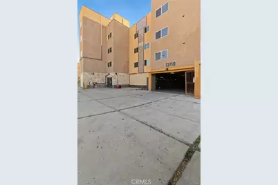 13710 Foothill Boulevard, Sylmar, CA 91342 - Photo 1