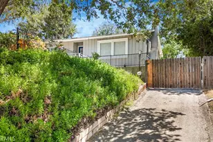 22960 Crespi St, Woodland Hills, CA 91364 - Photo 1