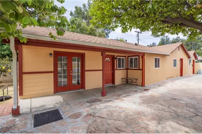 7343 Owensmouth Avenue, Canoga Park, CA 91303 - Photo 1