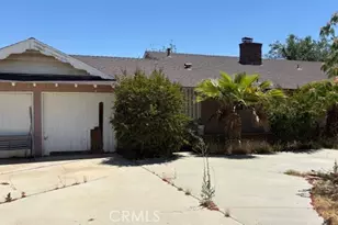 38520 12th St, Palmdale, CA 93550 - Photo 1