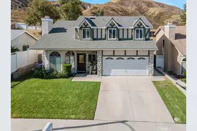 11661 Luanda St, Sylmar, CA 91342 - Photo 1