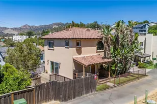 21460 Arapahoe Trail, Chatsworth, CA 91311 - Photo 1