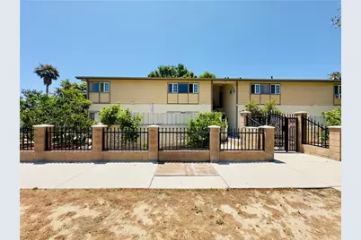 18556 Community Street #3, Northridge, CA 91324 - Photo 1