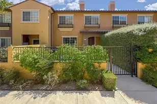 374 East Hilltop Way, Thousand Oaks, CA 91362 - Photo 1