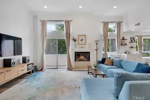 5635 Woodman Ave, Los Angeles, CA 91401 - Photo 1