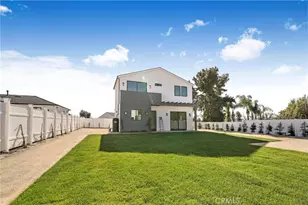 13457 Bradley Ave, Sylmar, CA 91342 - Photo 1
