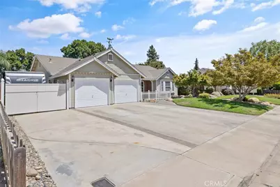 3408 W Orchard Avenue, Visalia, CA 93277 - Photo 1