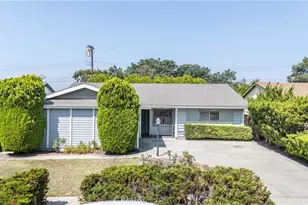 9021 Hazeltine Ave, Panorama City, CA 91402 - Photo 1