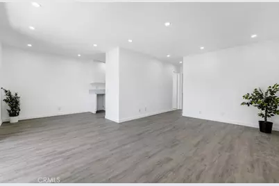 20930 Parthenia Street #206, Canoga Park, CA 91304 - Photo 1