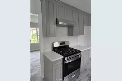 231 E Valencia Avenue #C, Burbank, CA 91502 - Photo 1