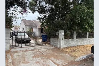 6928 Gentry Avenue, North Hollywood, CA 91605 - Photo 1