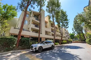 21450 Burbank Blvd, Woodland Hills, CA 91367 - Photo 1