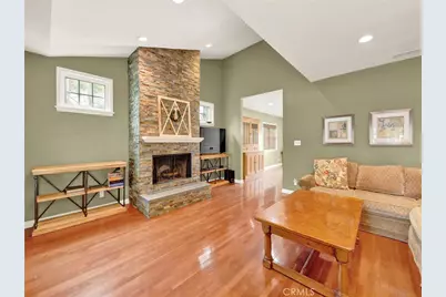 5450 Buffalo Avenue, Sherman Oaks, CA 91401 - Photo 1