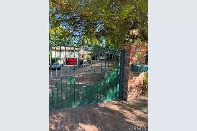 22145 Mulholland Drive, Woodland Hills, CA 91364 - Photo 1