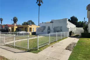 4426 9th Ave, Los Angeles, CA 90043 - Photo 1