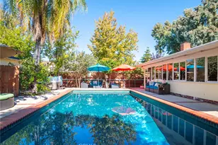 5223 Alhama Dr, Woodland Hills, CA 91364 - Photo 1