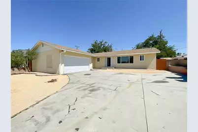 43854 Fern Avenue, Lancaster, CA 93534 - Photo 1