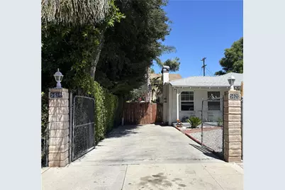 5620 5618 Cartwright Avenue, North Hollywood, CA 91601 - Photo 1
