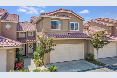 28123 Bobwhite Circle #104, Saugus, CA 91350 - Photo 1