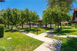 20110 Cohasset, Winnetka, CA 91306 - Photo 1