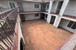 501 Grevillea, Inglewood, CA 91301 - Photo 1