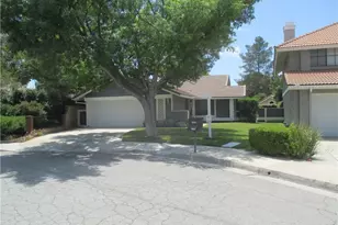 25903 Carillo, Valencia, CA 91355 - Photo 1