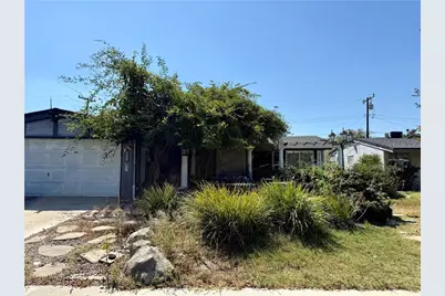 19348 19348 Fairweather, Canyon Country, CA 91351 - Photo 1