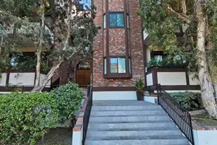 10310 Riverside Dr, Toluca Lake, CA 91602 - Photo 1