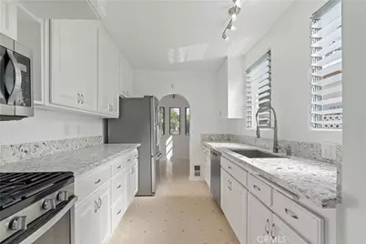 2049 Greenfield, Los Angeles, CA 90025 - Photo 1