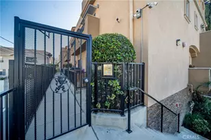 10808 Kling St, Toluca Lake, CA 91602 - Photo 1