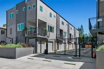 13538 Vanowen Street #5, Los Angeles, CA 91405 - Photo 1