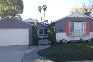 19224 Sylvan St, Tarzana, CA 91335 - Photo 1