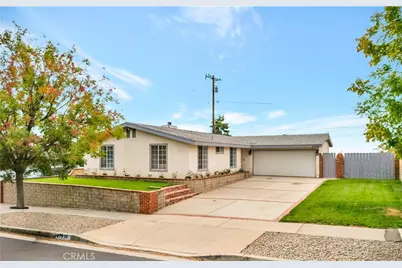 27939 Bernina, Canyon Country, CA 91351 - Photo 1